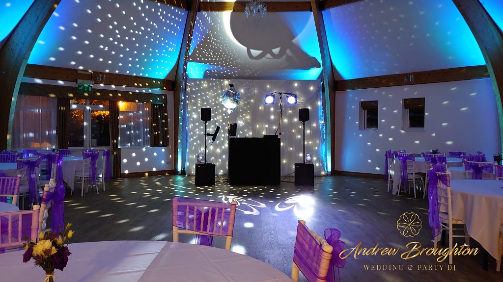 Wedding venue colour theme